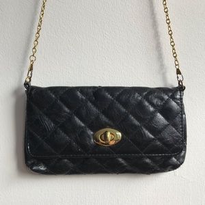 Urban Expressions Vegan Quilted Crossbody Bag